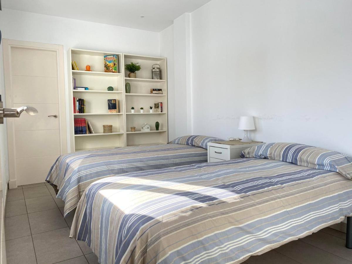 Hispalis Gran Plaza Sevilla Bagian luar foto